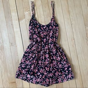 Floral Romper w/ POCKETS